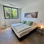 Finisterra Deluxe البوفيرا