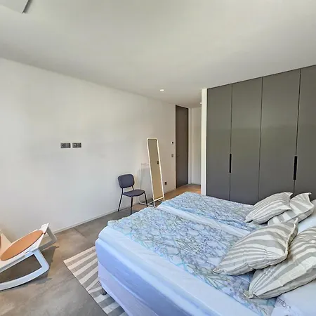 Finisterra Deluxe البوفيرا